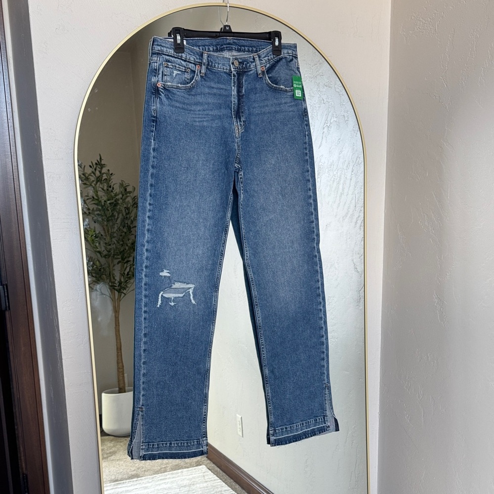GAP Women's Classic Blue Straight Leg Jeans